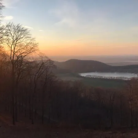 Plne Vybavena Stylova V Malych Karpatoch
