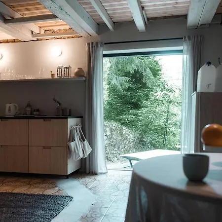 Chalet Plne Vybavena Stylova V Malych Karpatoch *