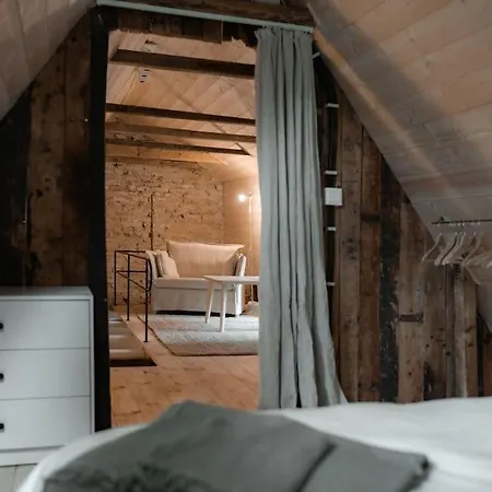 Chalet Plne Vybavena Stylova V Malych Karpatoch