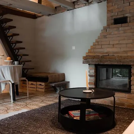 Plne Vybavena Stylova V Malych Karpatoch