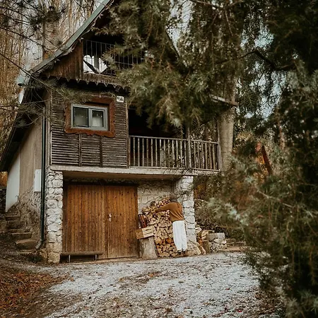 Plne Vybavena Stylova V Malych Karpatoch