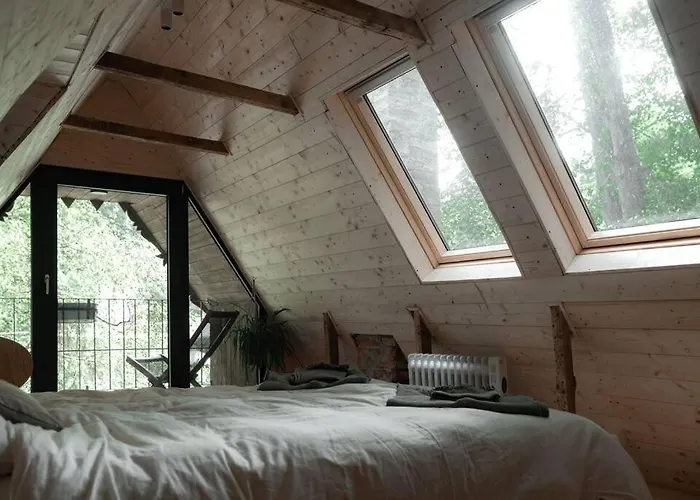 Chalet Plne Vybavená štýlová V Malých Karpatoch Bukova